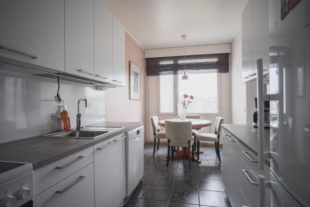 Nice And Comfortable Apartment Турку Экстерьер фото