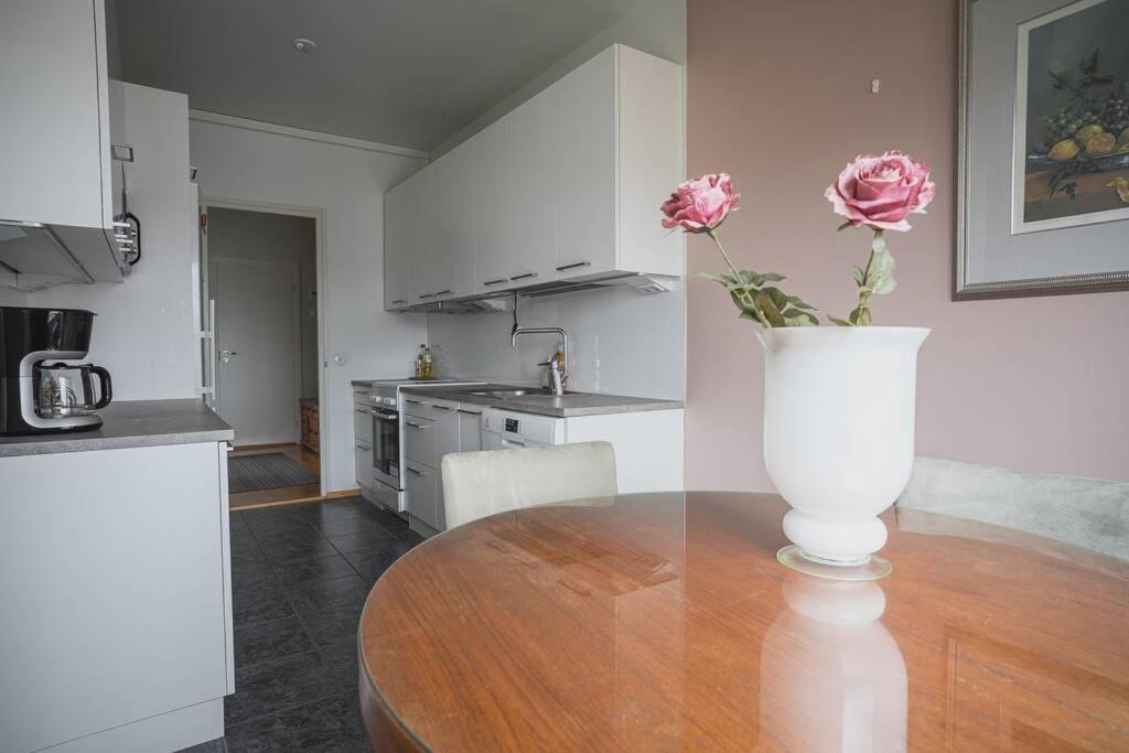 Nice And Comfortable Apartment Турку Экстерьер фото